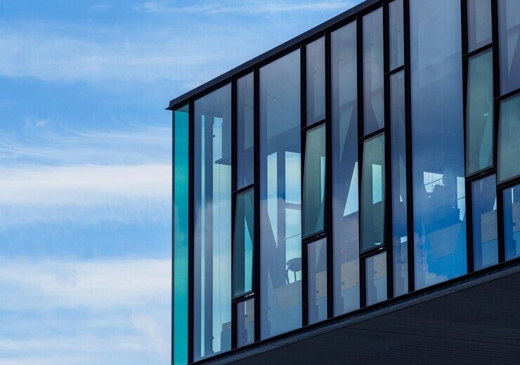 Soluții pentru etanșeitatea la apă și aer în pereții cortină