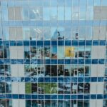 Soluții de izolare termică și fonică prin pereți cortină